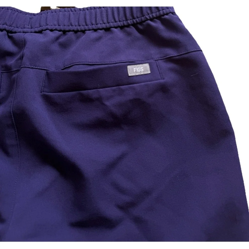 FIGS Tansen Purple Jogger Scrub Pants Men's Small Short
